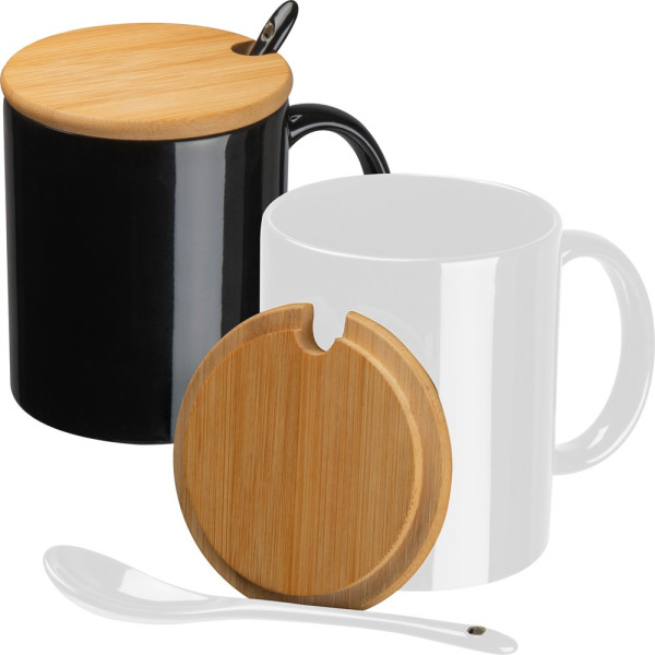 Keramiktasse mit Löffel und Bambusdeckel