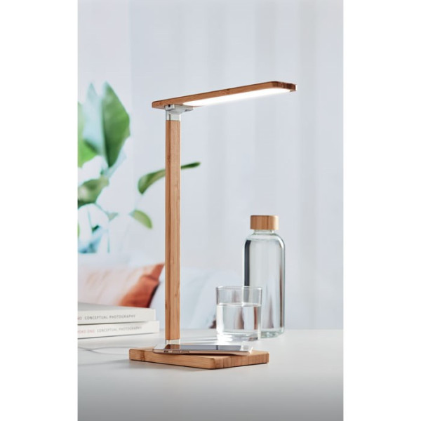 NEAT LIGHT - Tischleuchte und Ladegerät 10W