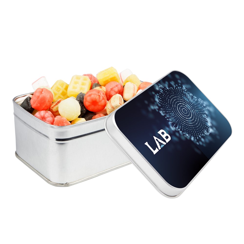 Rechteckige Dose gefüllt mit Süßigkeiten